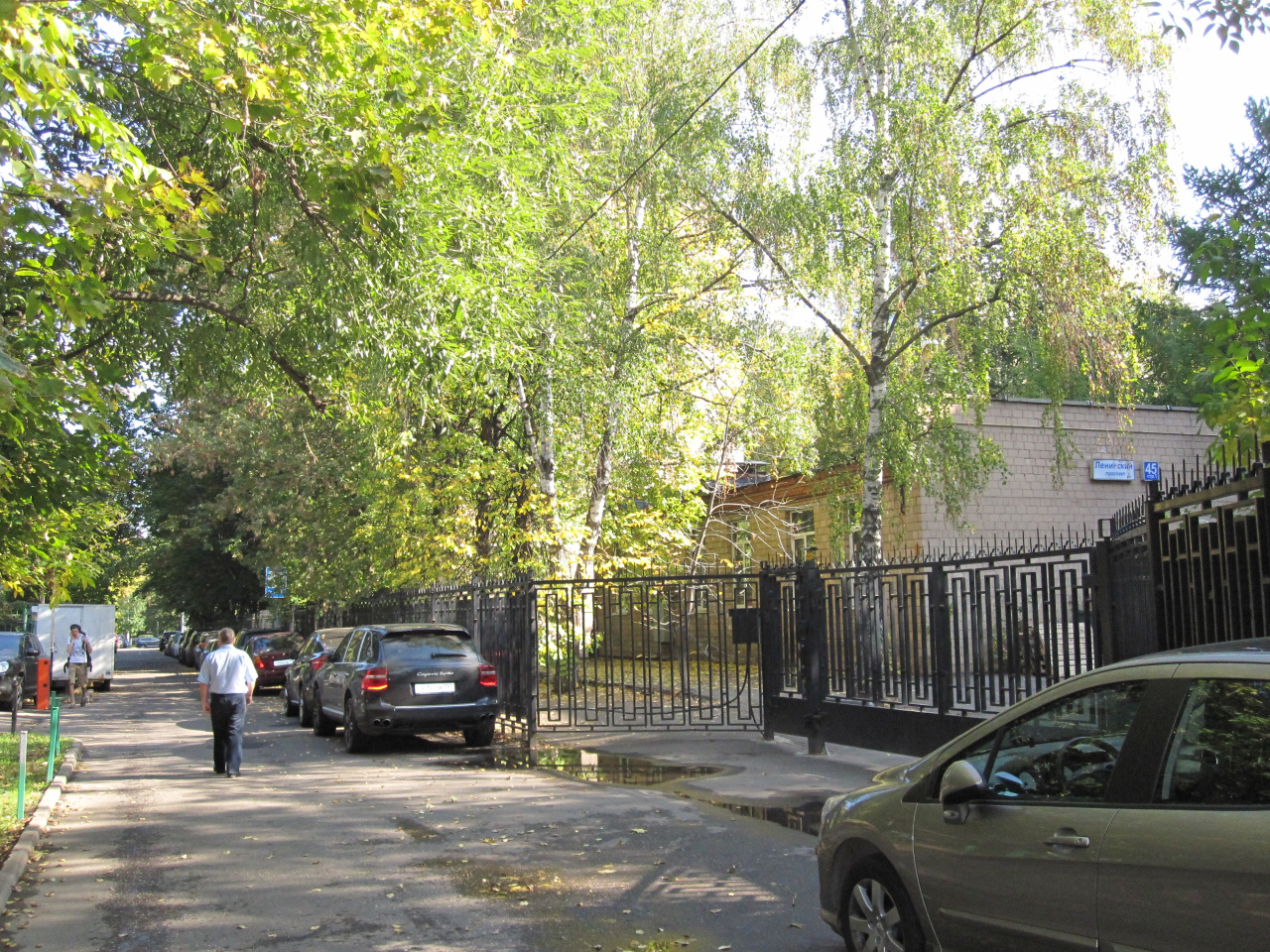 фасад дома, здание по адресу г Москва, Ленинский пр-кт, д 45 стр 1